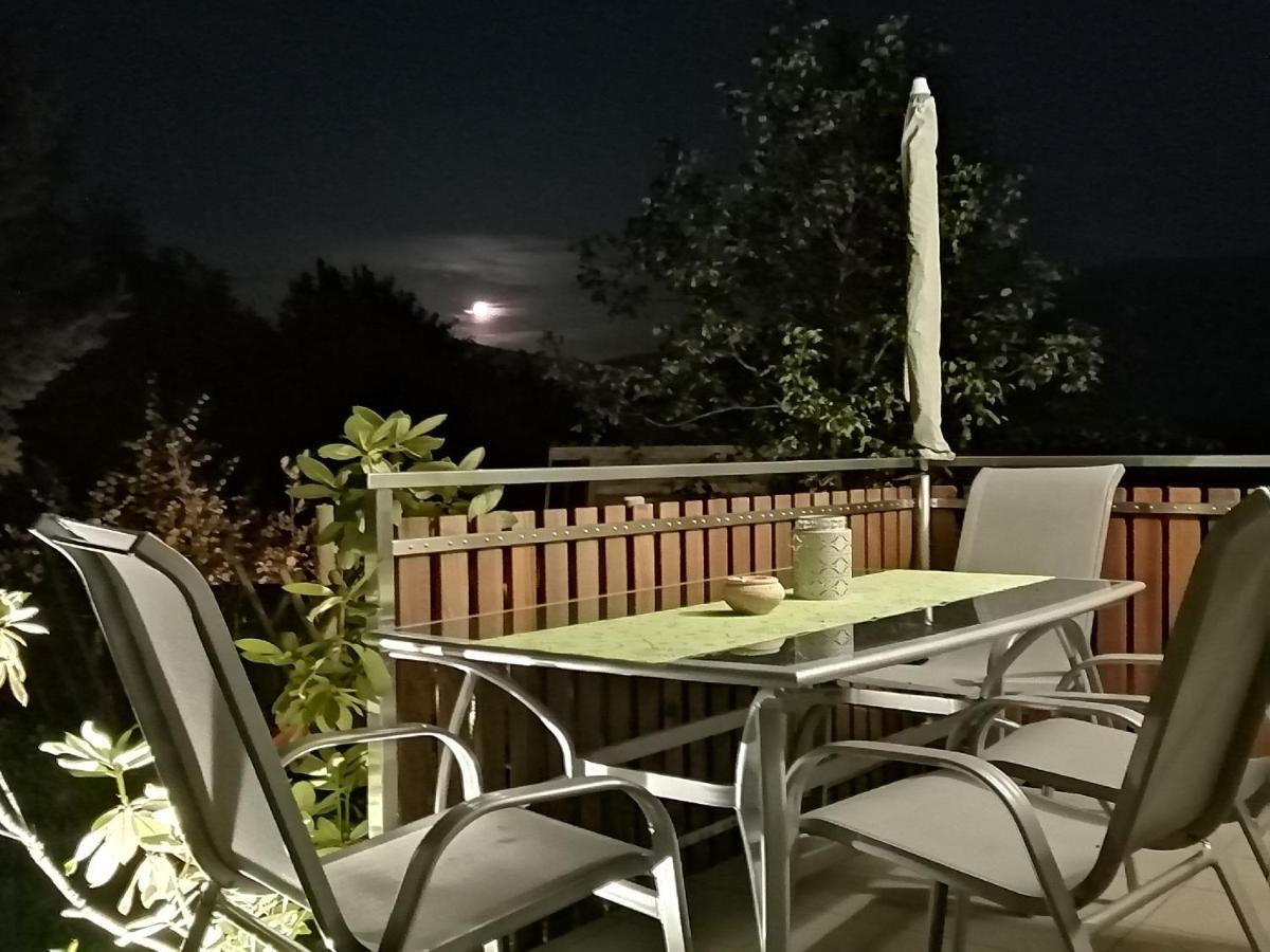 Kerschbamerhof Im Sueden Suedtirols Cortaccia Exteriör bild